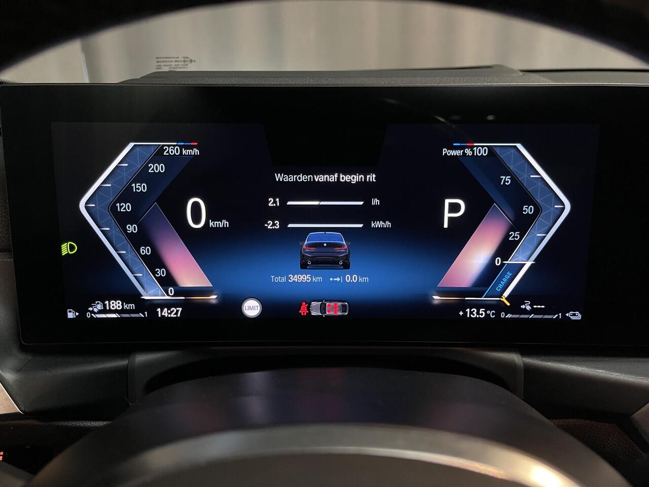 BMW 3-SERIE 330e xDrive M Sport Pro 19"/Lederen M-zetels + memory/Schuif - kanteldak/Adaptieve cruise/Keyless/Camera/Dodehoek/Laser LED