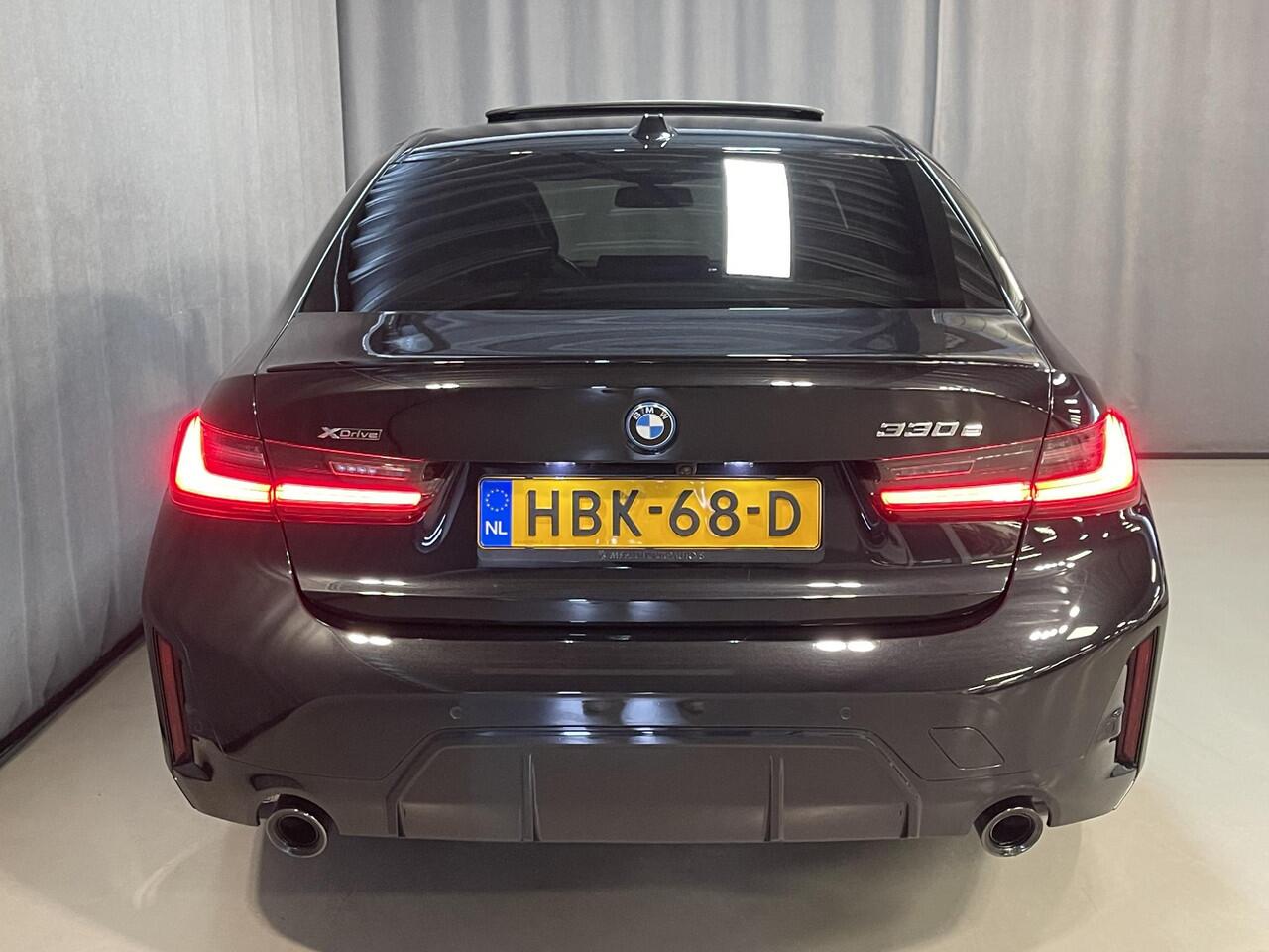 BMW 3-SERIE 330e xDrive M Sport Pro 19"/Lederen M-zetels + memory/Schuif - kanteldak/Adaptieve cruise/Keyless/Camera/Dodehoek/Laser LED