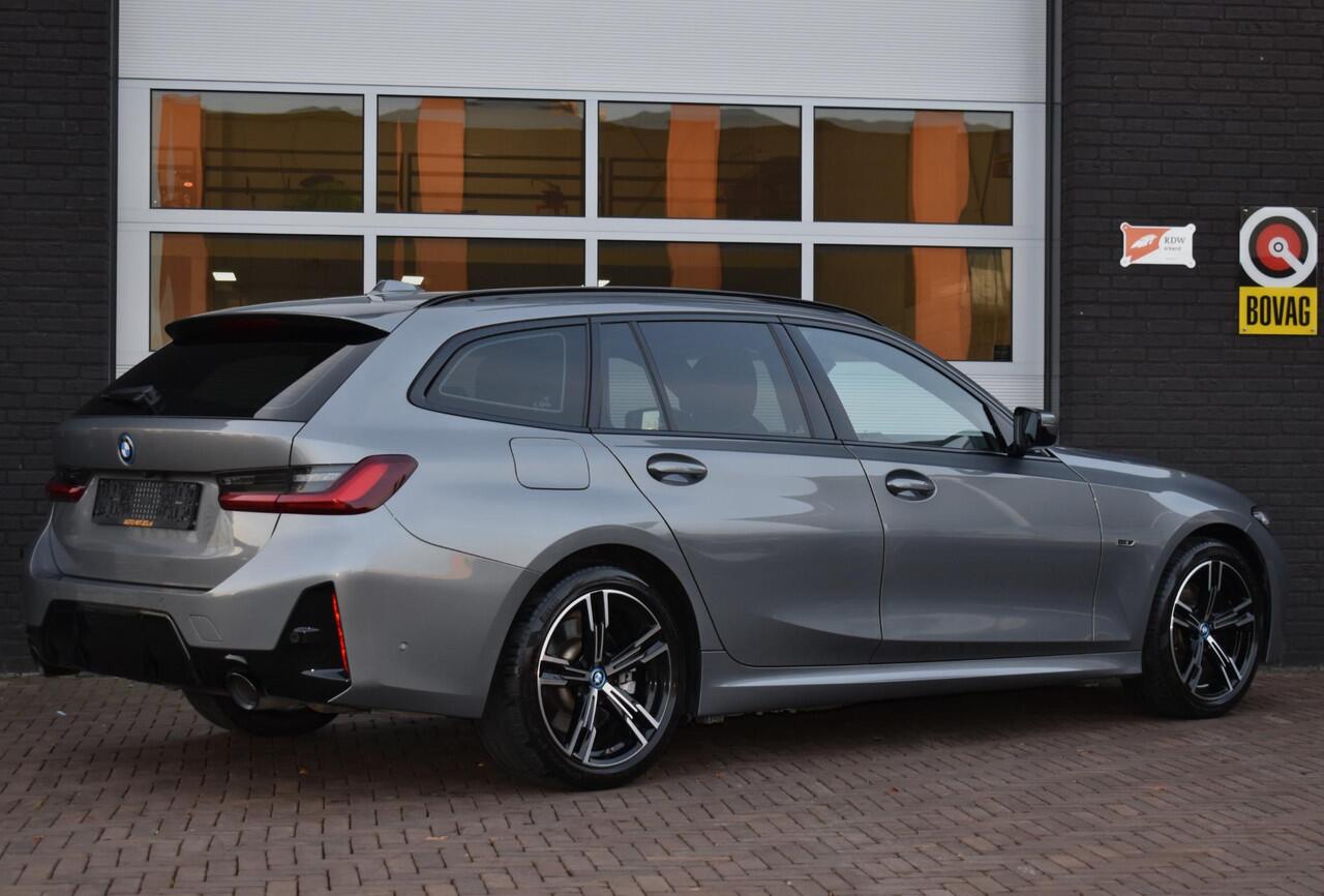 BMW 3-SERIE Touring 330e Plugin Hybrid 292PK Aut. M-Sport | LED | Navi | Trekhaak | Camera | Incl. garantie
