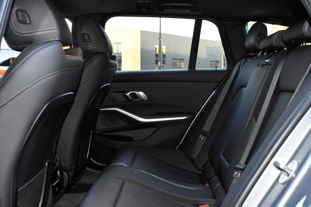 BMW 3-SERIE Touring 330e Plugin Hybrid 292PK Aut. M-Sport | LED | Navi | Trekhaak | Camera | Incl. garantie