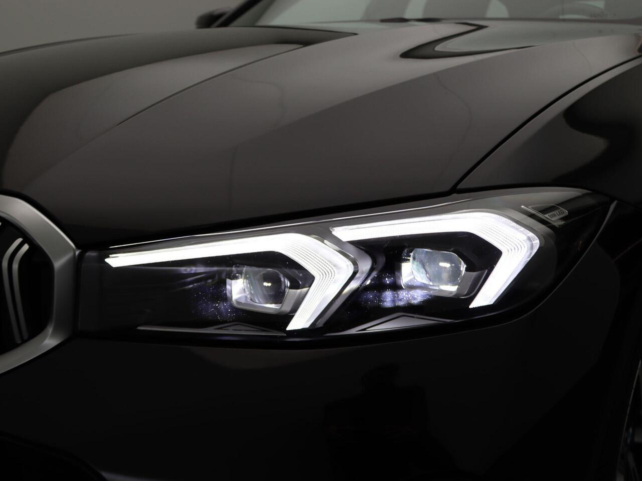 BMW 3-SERIE Touring 320e M Sportpakket | Entertainment Pack | Sportstoelen | Cruise Control | DAB | Harman Kardon | 18''