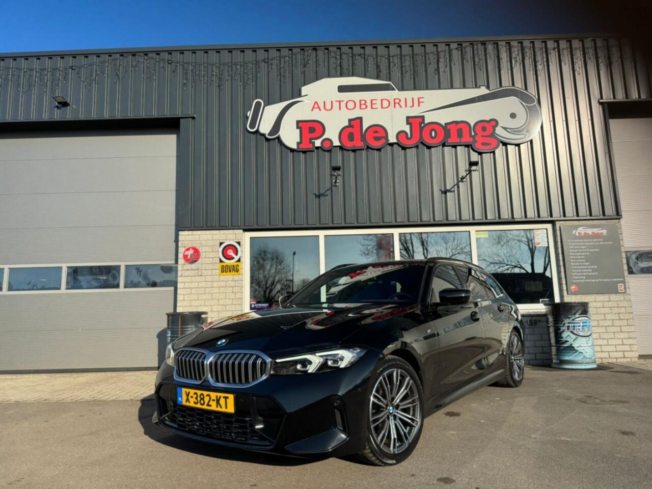 BMW 3-SERIE 318I M-sport Touring G21 Facelift Widescreen Carplay Leder Trekhaak Nederlands