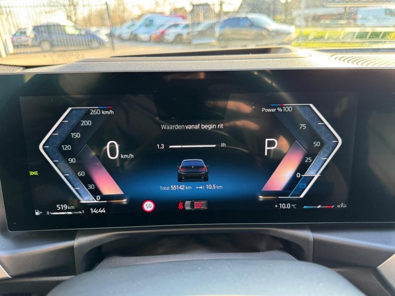 BMW 3-SERIE 318I M-sport Touring G21 Facelift Widescreen Carplay Leder Trekhaak Nederlands