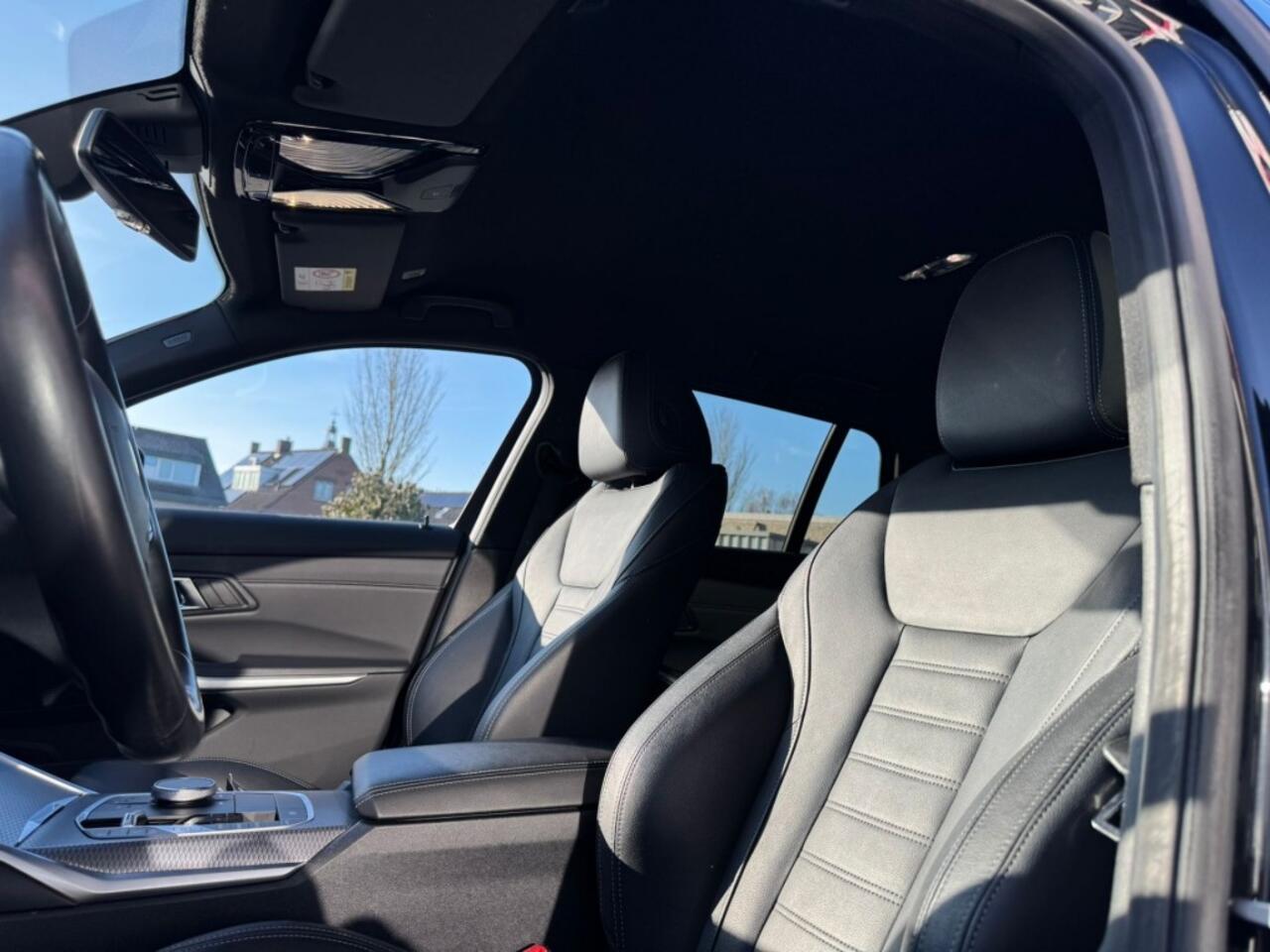 BMW 3-SERIE 318I M-sport Touring G21 Facelift Widescreen Carplay Leder Trekhaak Nederlands