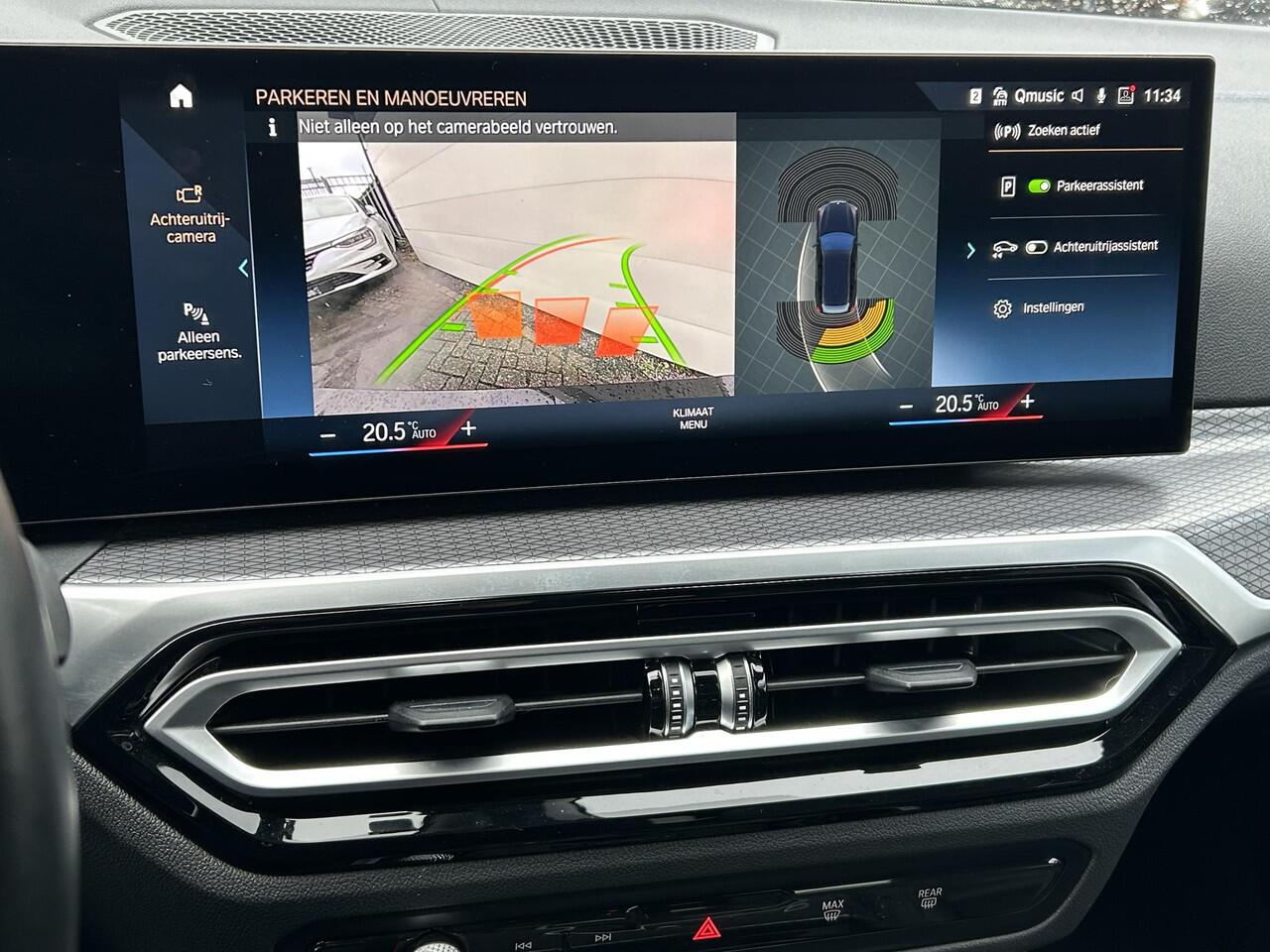 BMW 3-SERIE Touring 330e xDrive High Executive M-Sport | Schuif/Kantel-Dak | Head-Up Display | Adaptive Cruise Control