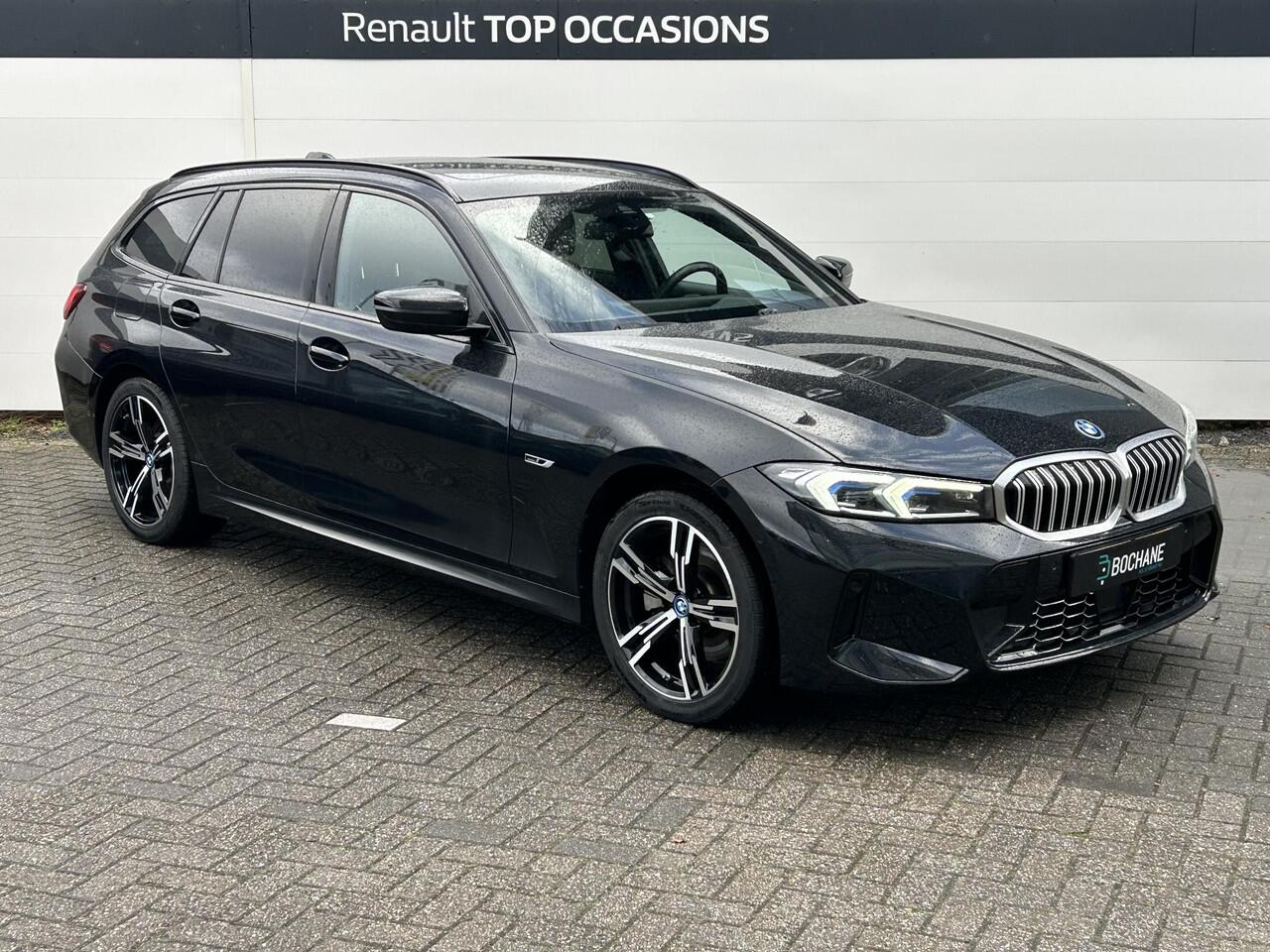 BMW 3-SERIE Touring 330e xDrive High Executive M-Sport | Schuif/Kantel-Dak | Head-Up Display | Adaptive Cruise Control