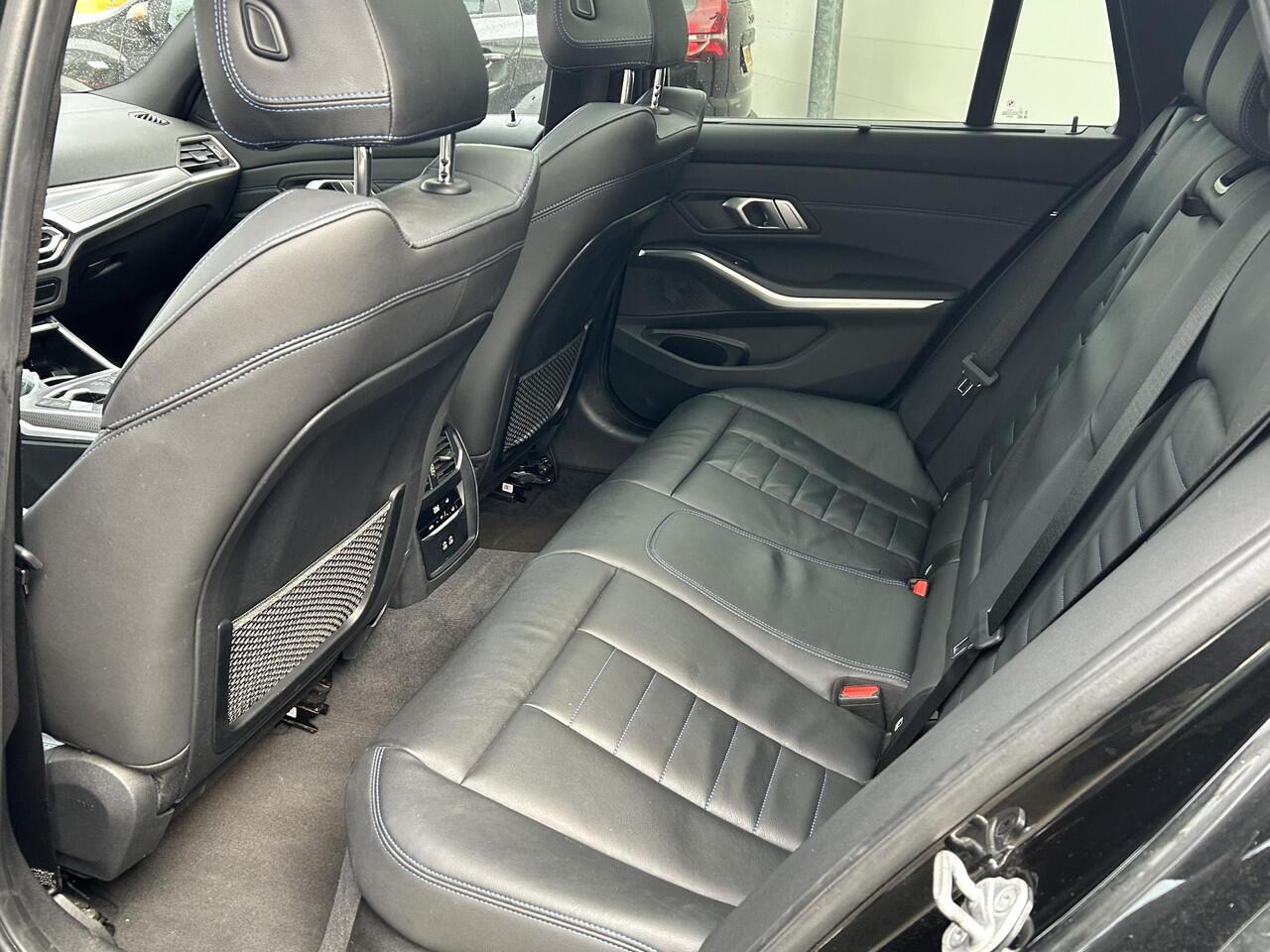 BMW 3-SERIE Touring 330e xDrive High Executive M-Sport | Schuif/Kantel-Dak | Head-Up Display | Adaptive Cruise Control
