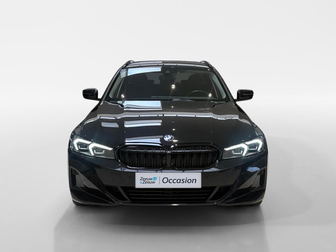 BMW 3-SERIE Touring 320e | Leder | Dealer onderhouden | Blackpack | Virtual cockpit | Camera |