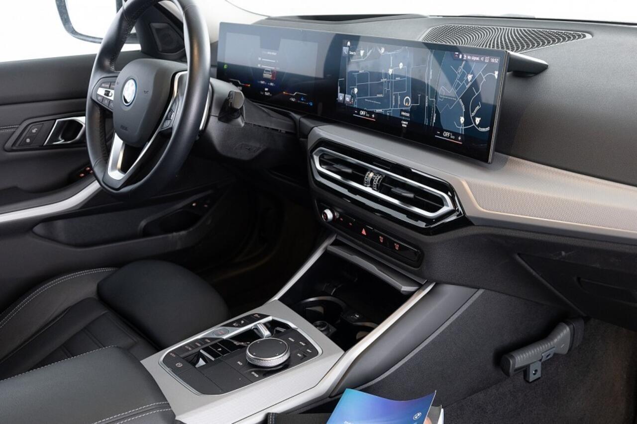 BMW 3-SERIE 320 e Touring | Full LED | LEDER |PHEV |? 1e Eigenaar .