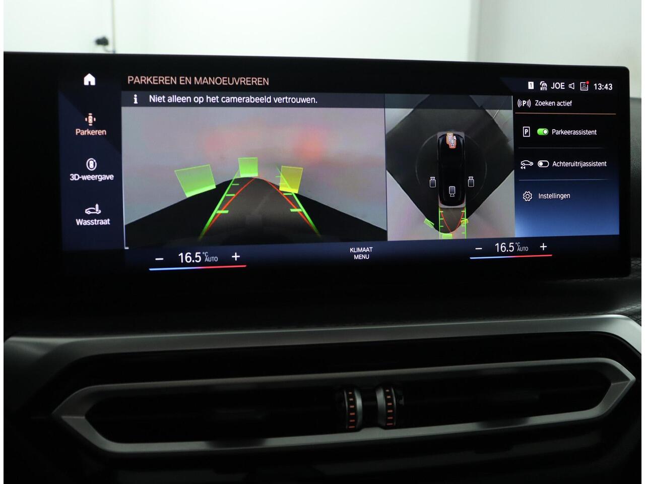 BMW 3-SERIE Touring 330e M-Sportpakket | Glazen Panoramadak | Stuur- en stoelverwarming | Harman Kardon | Comfort Access | Elektrisch verstelbare stoelen | Active Cruise Control