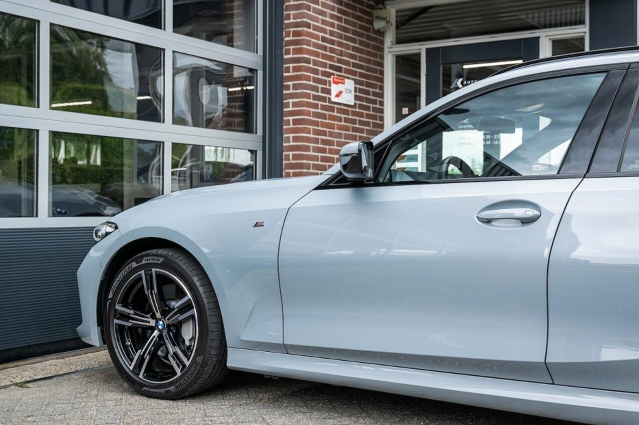 BMW 3-SERIE 330i xDrive M Sport | facelift | Shadow | Widescreen | Hifi | Camera | 18' inch |