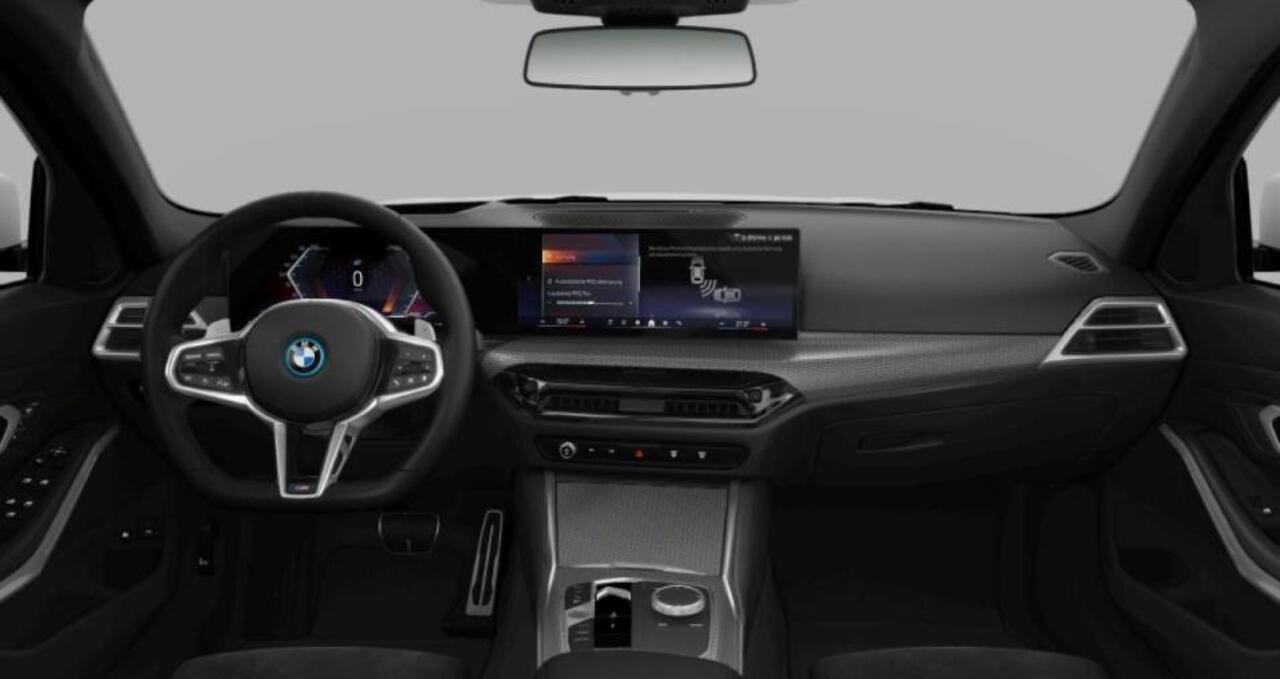 BMW 3-SERIE Touring 330e Long Range - M Sport Pro - Trekhaak - Panoramadak - Parking/Driving Assistant - Elektrisch verstelbare/verwarmde stoelen - Hifi - Comfort Access