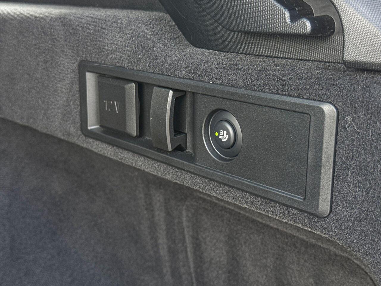 BMW 3-SERIE Touring 318i | M Sport | Trekhaak