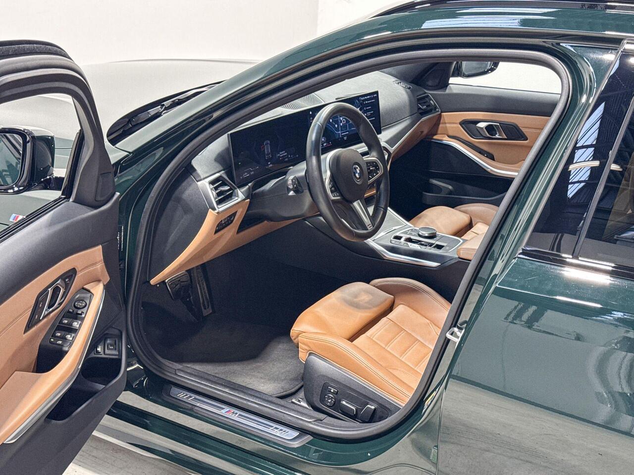 BMW 3-SERIE Touring 330e Innovation Pack M Sportpakket Special Request Aut.