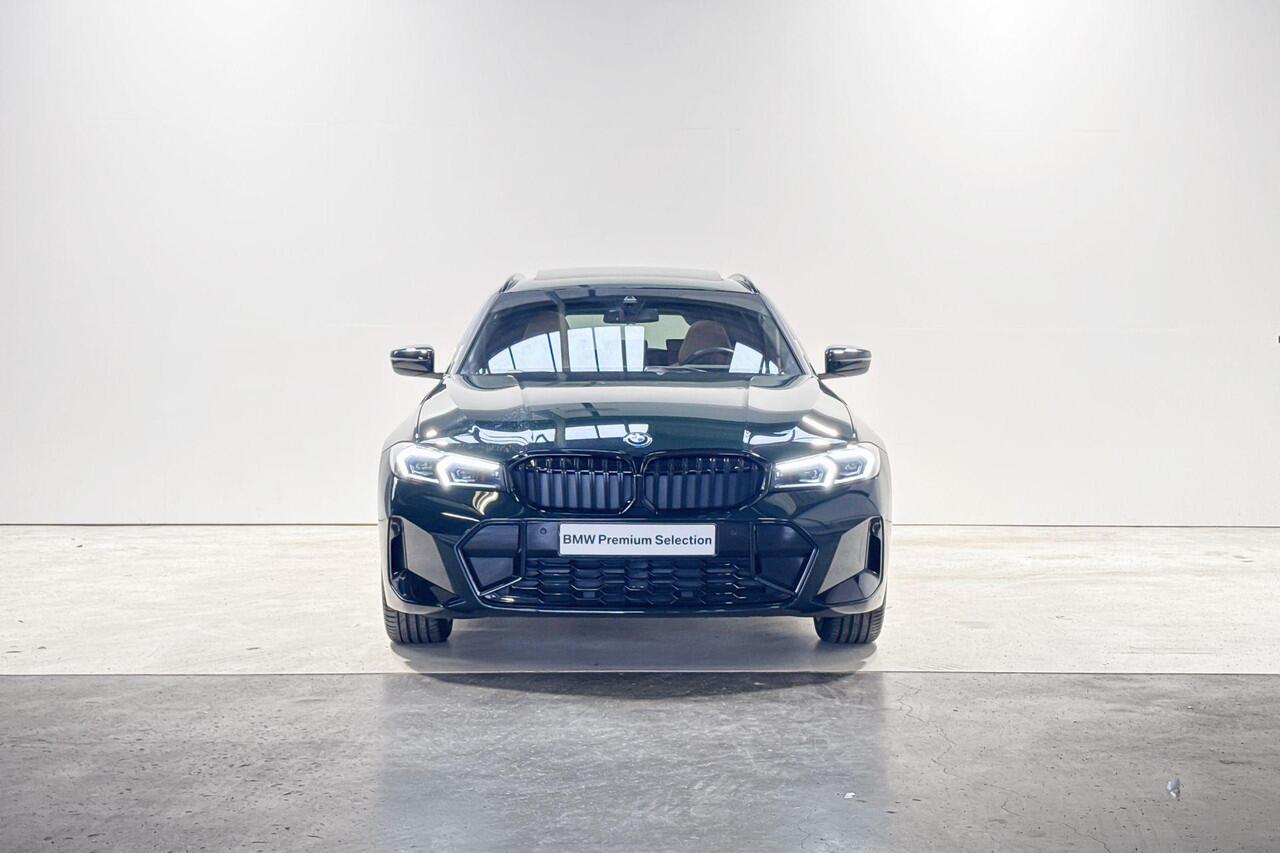 BMW 3-SERIE Touring 330e Innovation Pack M Sportpakket Special Request Aut.