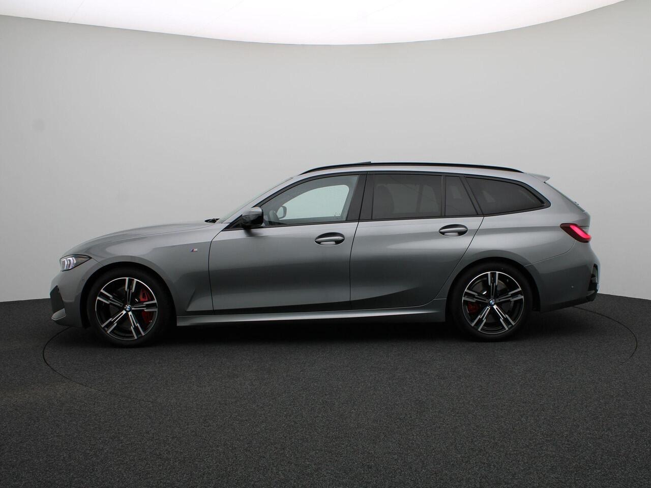 BMW 3-SERIE Touring 320i M Sportpakket Pro | HIFI | Schuifdak | Widescreen Display | 18"