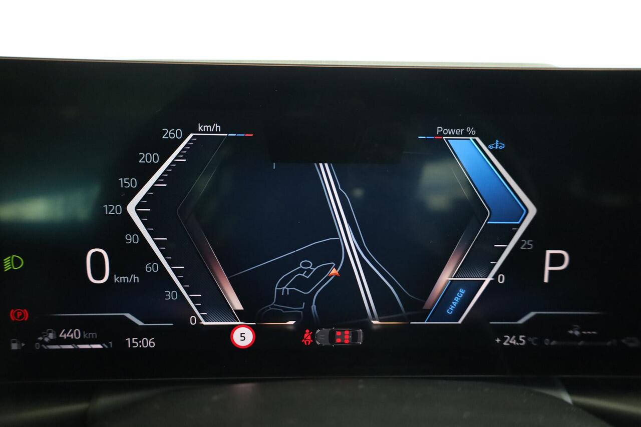 BMW 3-SERIE Sedan 330e | M Sportpakket