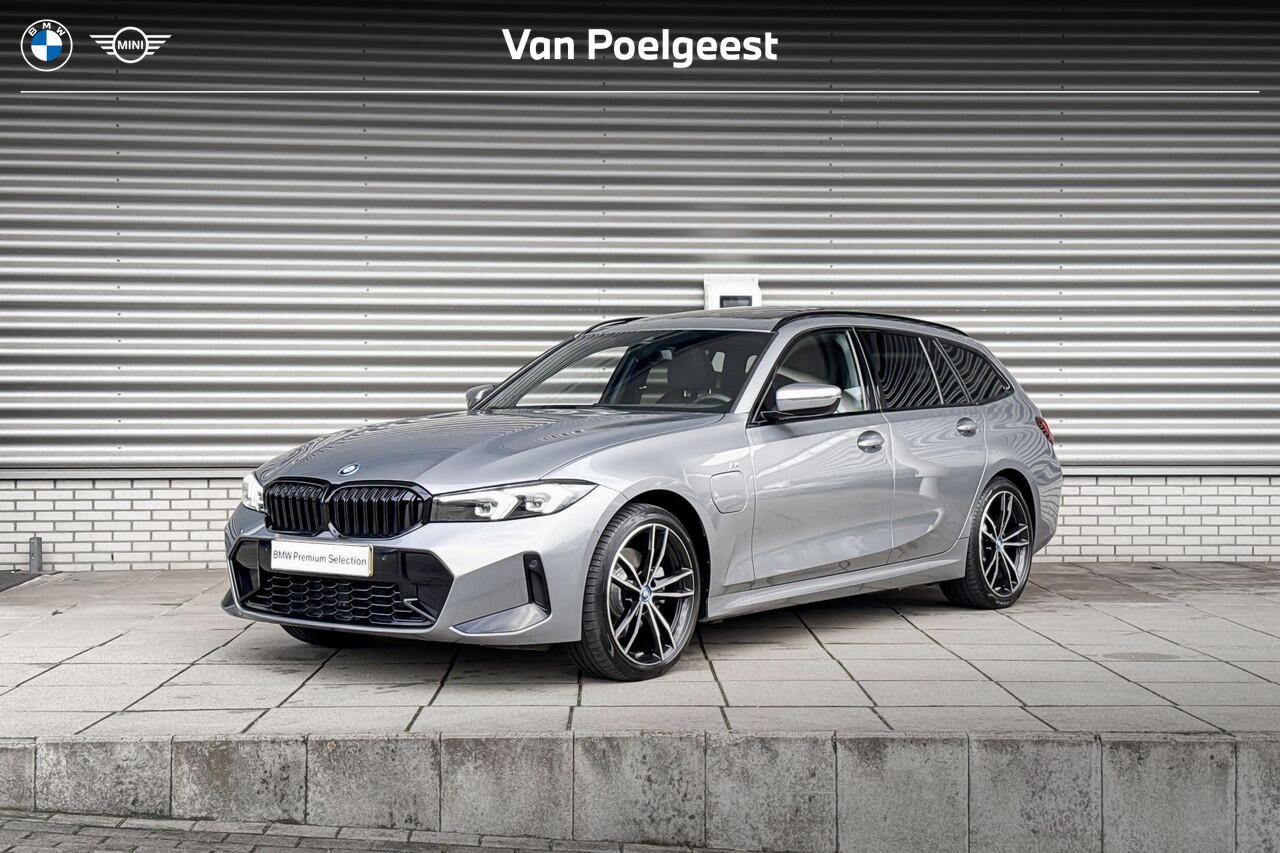 BMW 3-SERIE Touring 320e M Sport | Panoramadak | 19 inch