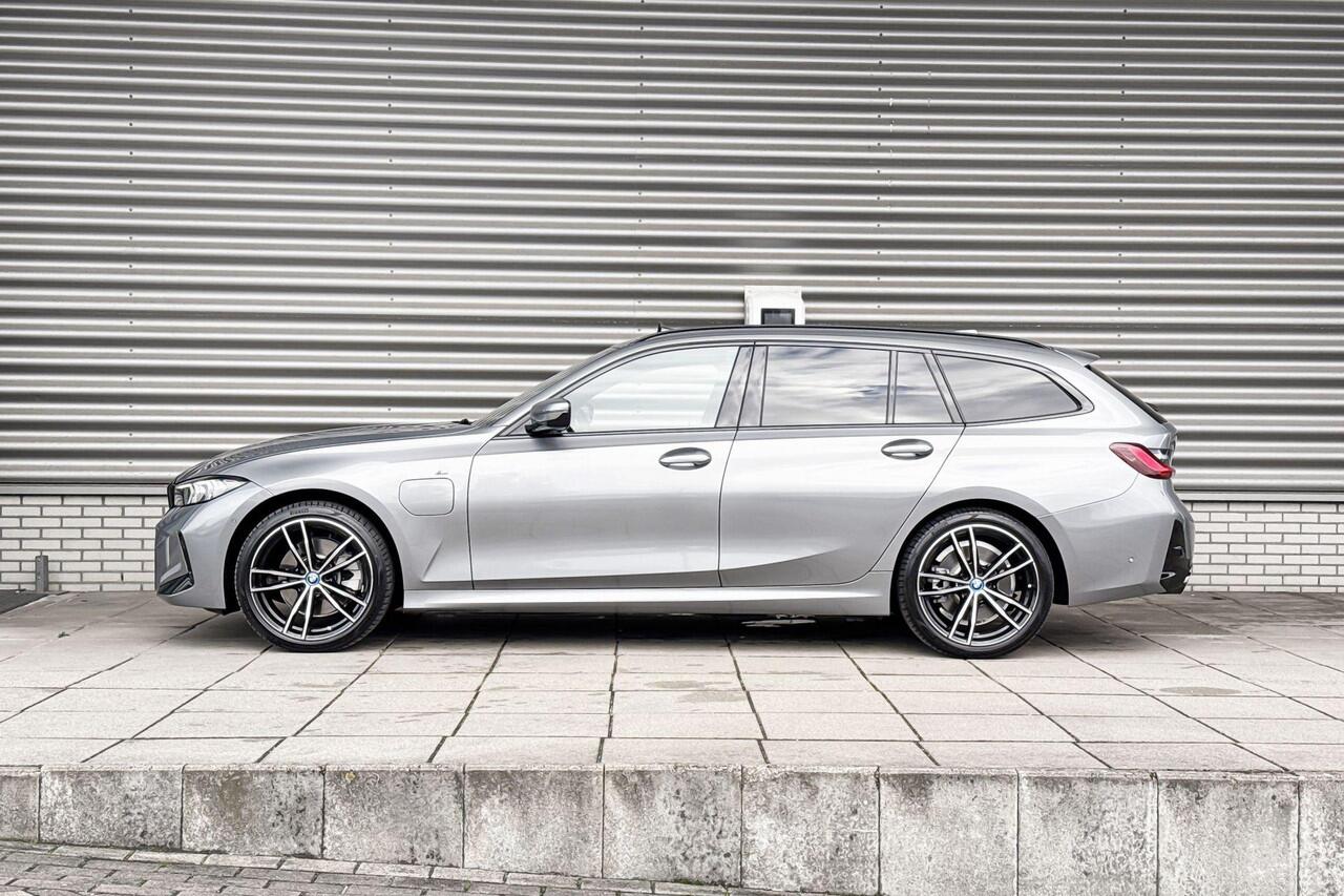 BMW 3-SERIE Touring 320e M Sport | Panoramadak | 19 inch