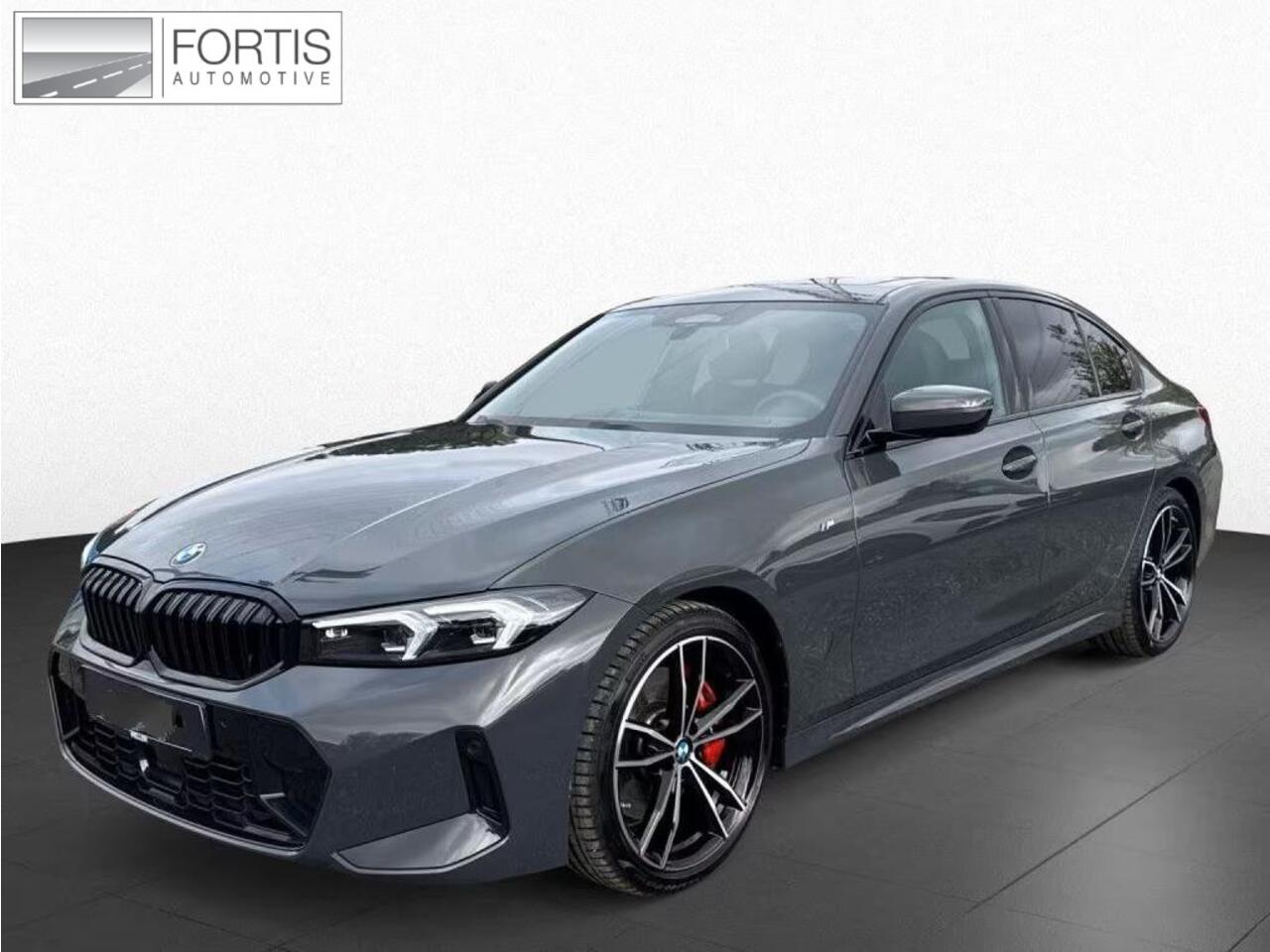 BMW 3-SERIE 330iA M-SPORT Pro ** LED, LC Prof, SCHUIF/KANTEL, ACC, 19-inch LMV, HuD, TREKH ** ¤ 23.650,= onder NP - 1e EIG - UNFALLFREI ** ** INFORMEER OOK NAAR ONZE AANTREKKELIJKE FINANCIAL-LEASE TARIEVEN **