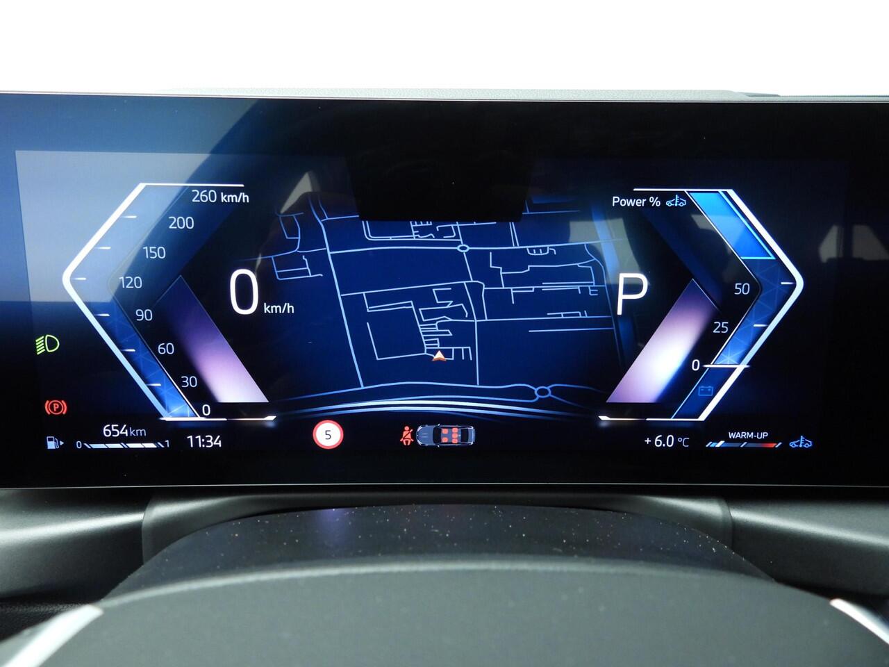 BMW 3-SERIE Sedan 318i | LED | Navigatie | Clima | PDC | Cruise controle | DAB | Alu 17 inch