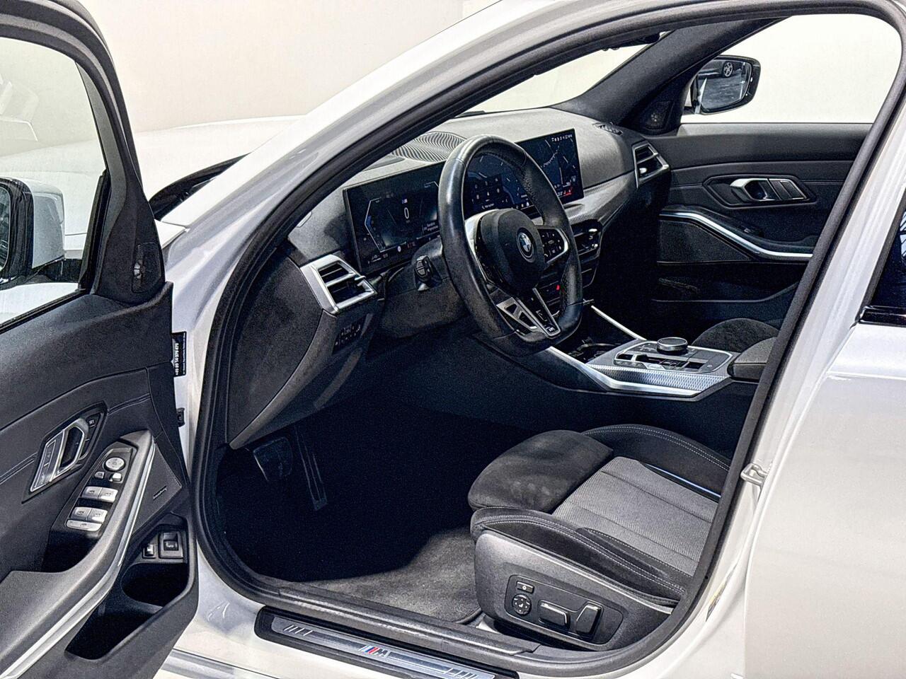 BMW 3-SERIE Touring 330e Innovation Pack M Sportpakket Pro Aut.