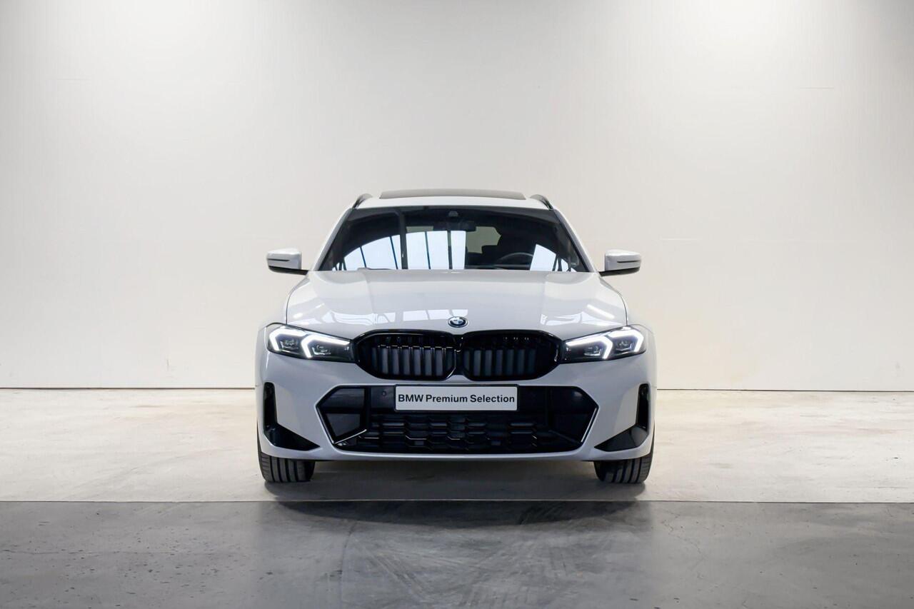 BMW 3-SERIE Touring 330e Innovation Pack M Sportpakket Pro Aut.