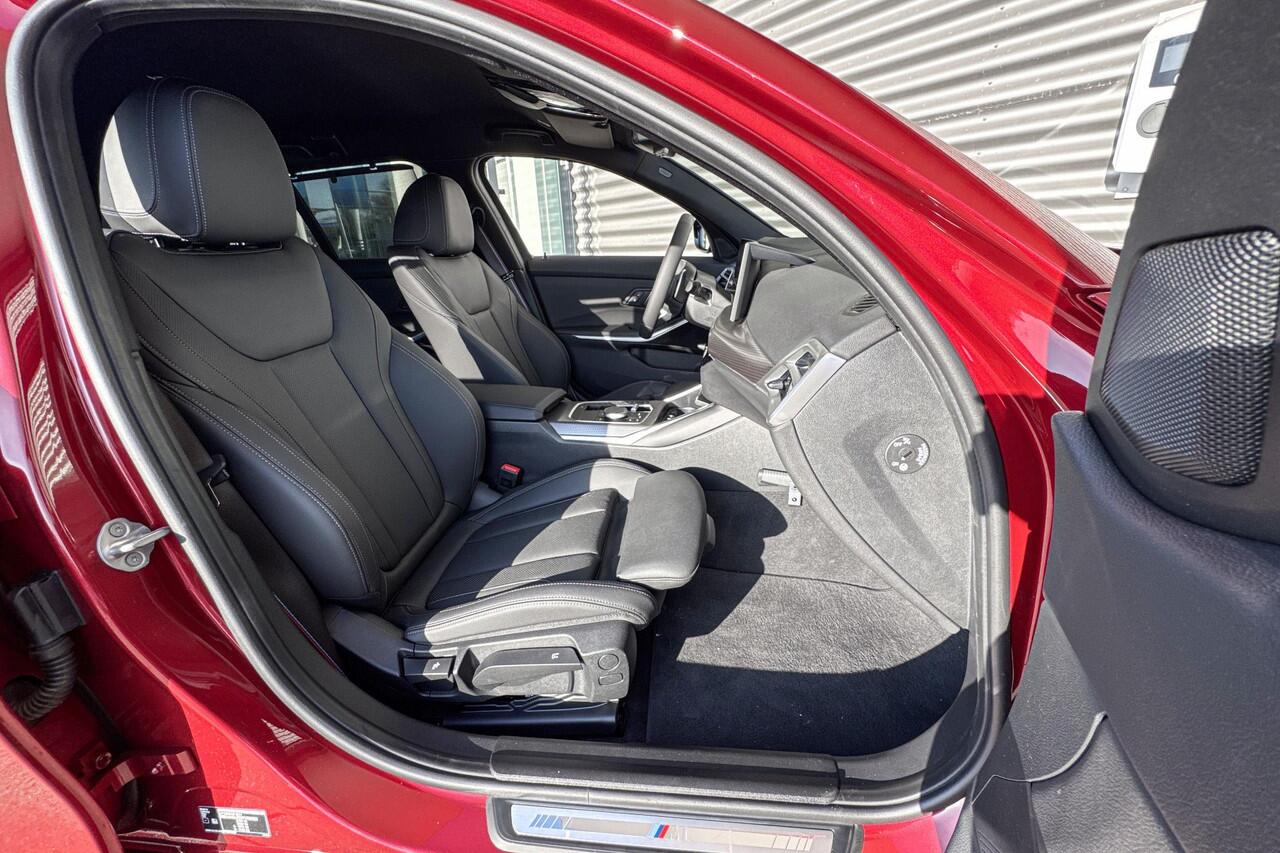 BMW 3-SERIE Touring 330e / M Sportpakket Pro / HiFi / Getint glas achter