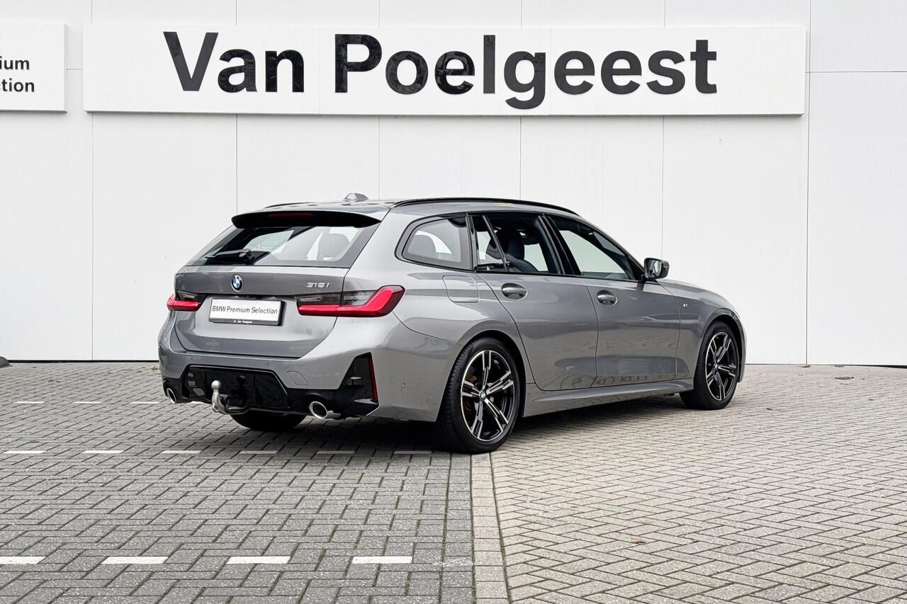 BMW 3-SERIE Touring 318i M Sportpakket / 18 inch / Trekhaak / Achteruitrijcamera