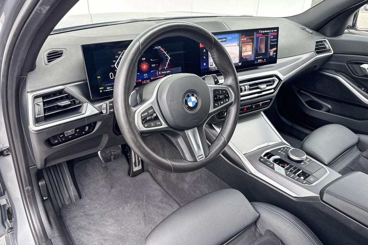 BMW 3-SERIE Touring 318i M Sportpakket / 18 inch / Trekhaak / Achteruitrijcamera