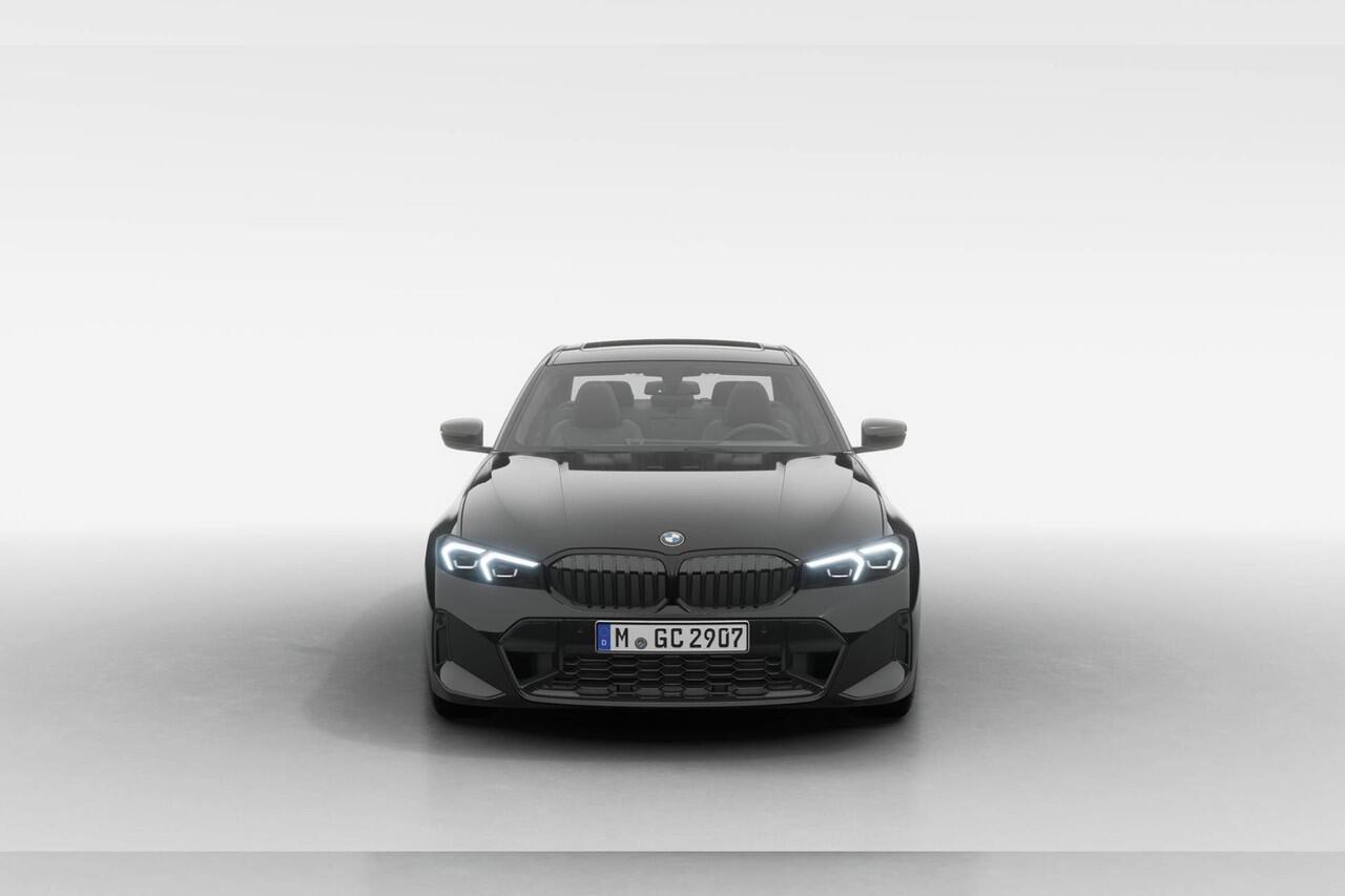 BMW 3-SERIE Sedan 318i | M Sport | Travel Pack | Parking Assistant