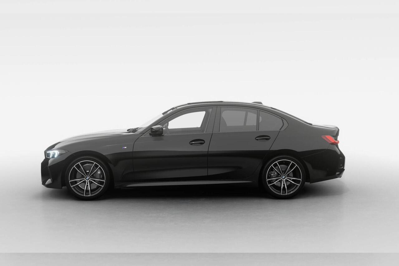 BMW 3-SERIE Sedan 318i | M Sport | Travel Pack | Parking Assistant