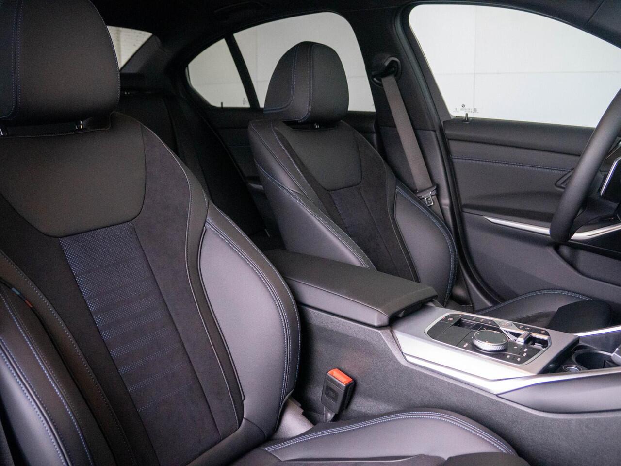 BMW 3-SERIE 320i Sedan M Sportpakket / Adaptive LED / Stoelverwarming / Glazen panoramadak | Ekris Selection