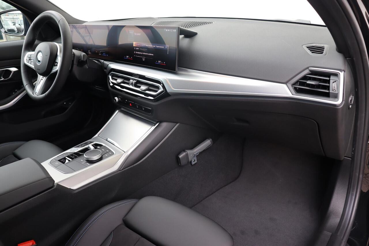 BMW 3-SERIE 320e M Sportpakket/ Elektrische Trekhaak/ schuif-/kanteldak/ Sportstoelen/ Verwarmd Stuurwiel | Ekris Selection