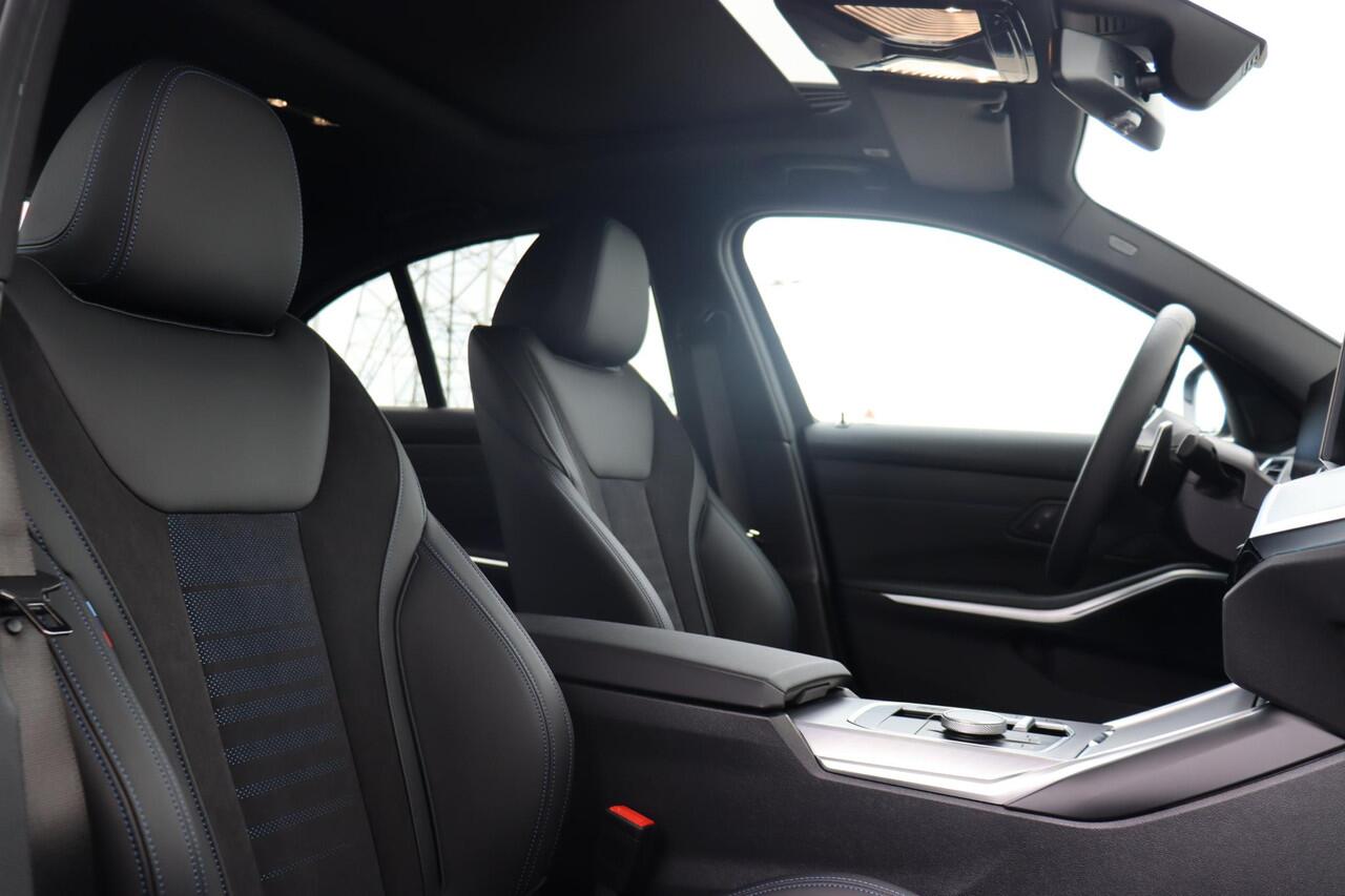 BMW 3-SERIE 320e M Sportpakket/ Elektrische Trekhaak/ schuif-/kanteldak/ Sportstoelen/ Verwarmd Stuurwiel | Ekris Selection
