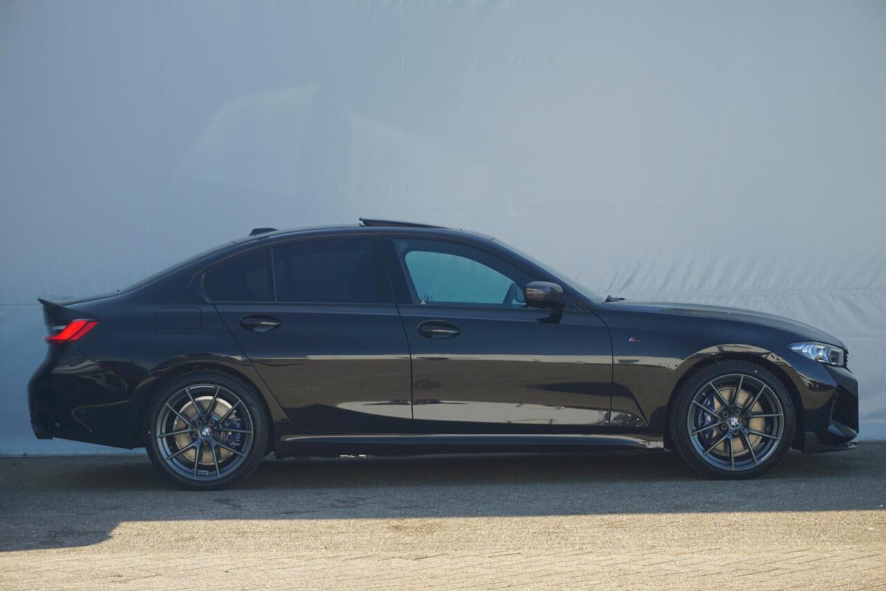 BMW 3-SERIE Sedan 320e M Sportpakket 19'' / Schuif-/kanteldak / Stuurwiel verwarming / Carbon M Performance pakket / Ekris Selection