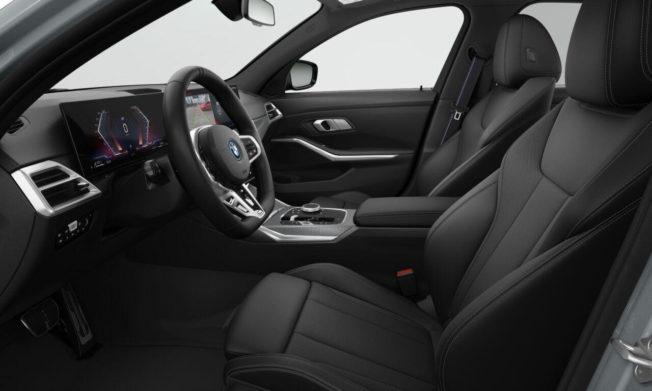 BMW 3-SERIE 330e Sedan | M Sportpakket Pro | Comfort Pack