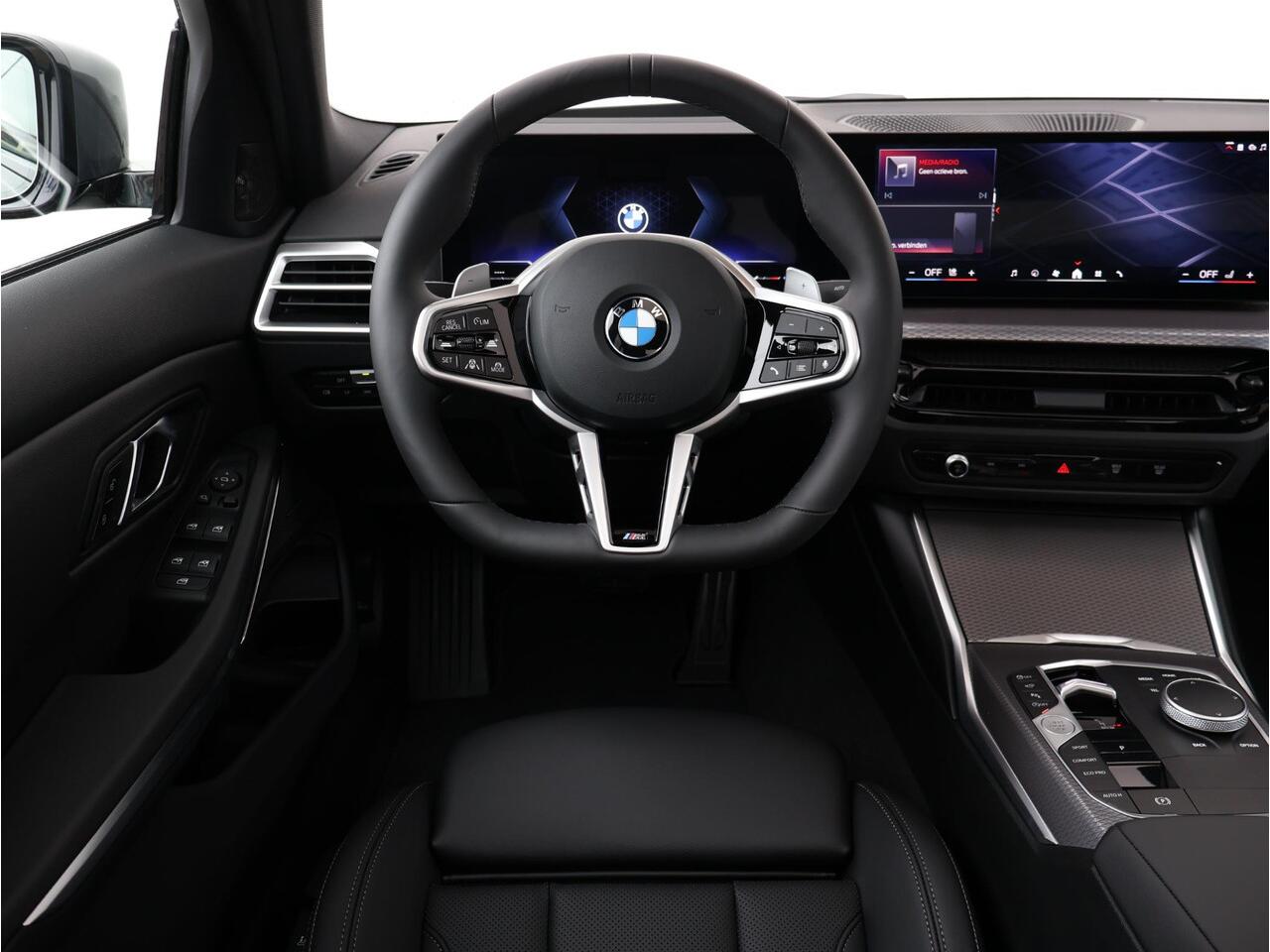 BMW 3-SERIE 320i M Sportpakket Pro | Innovation Pack ll