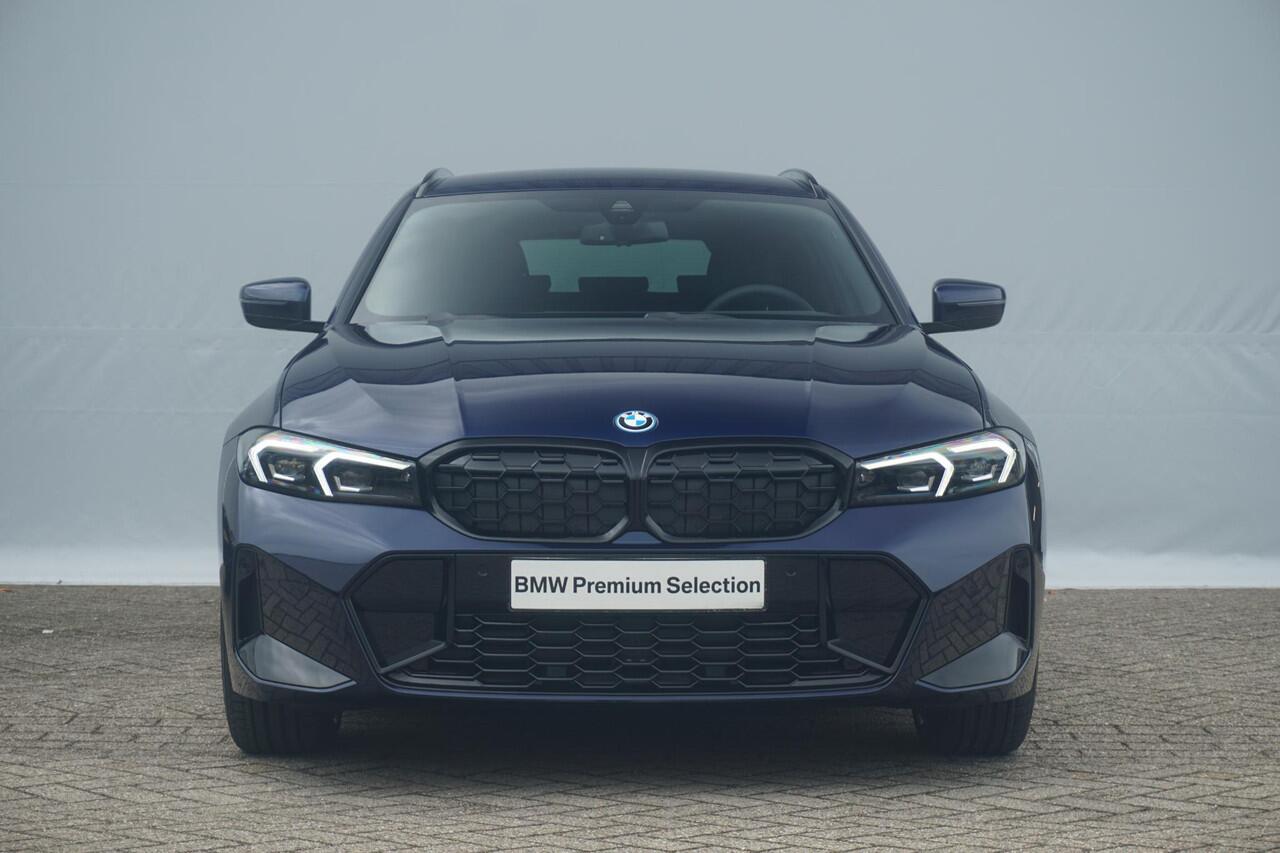 BMW 3-SERIE Touring 330e | M Sportpakket Pro | Comfort Pack | M Performance velgen | Comfort Access |