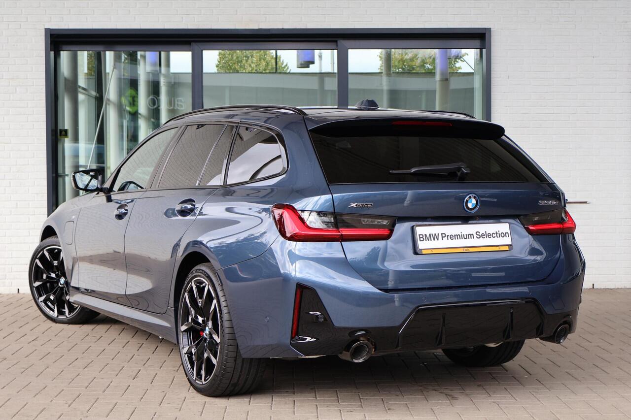 BMW 3-SERIE Touring 330e xDrive | M Sportpakket | Harman Kardon | Trekhaak