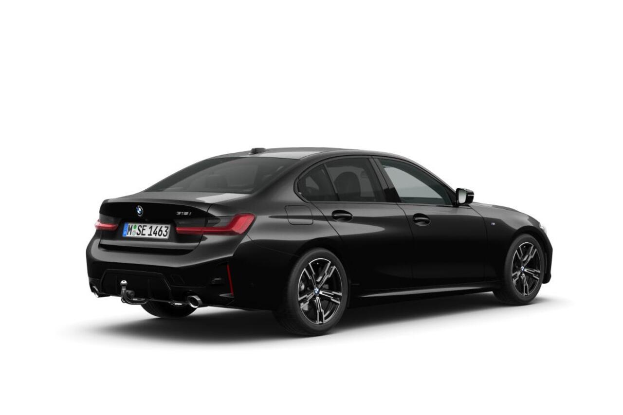 BMW 3-SERIE Sedan 318i | M Sport | Comfort Pack | Trekhaak