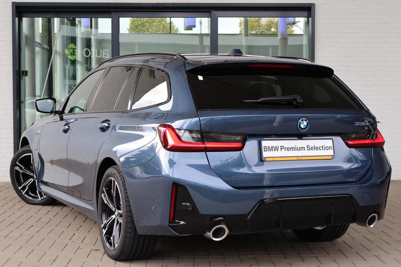BMW 3-SERIE Touring 330e | M Sportpakket | Comfort Pack | Panorama Dak | Trekhaak