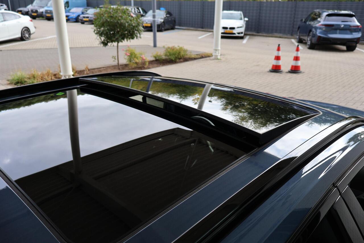 BMW 3-SERIE Touring 330e | M Sportpakket | Comfort Pack | Panorama Dak | Trekhaak