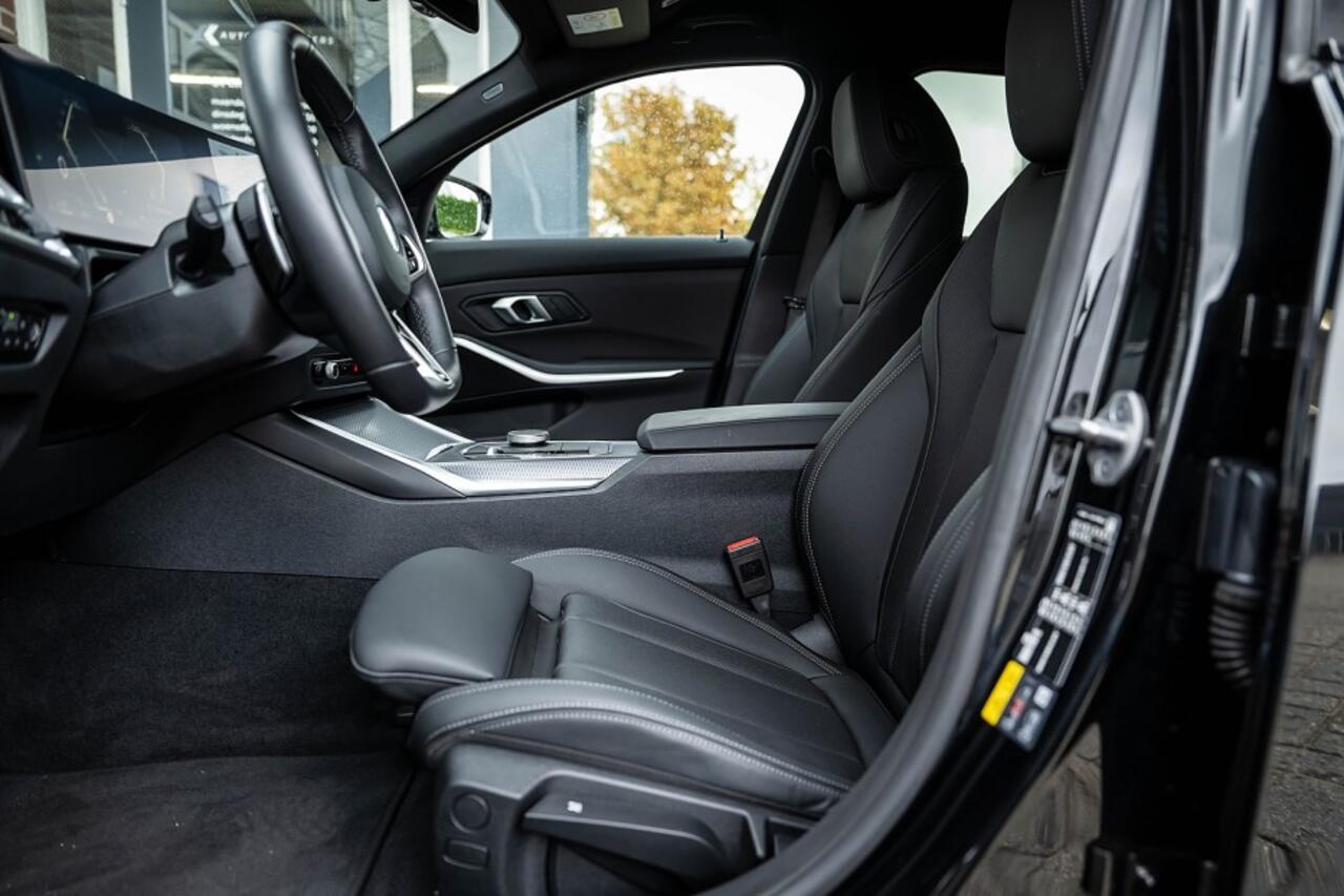 BMW 3-SERIE 330e xDrive M Sport LCI | Facelift | Shadow | Trekhaak | Widescreen | Hifi | Camera | 19' inch |