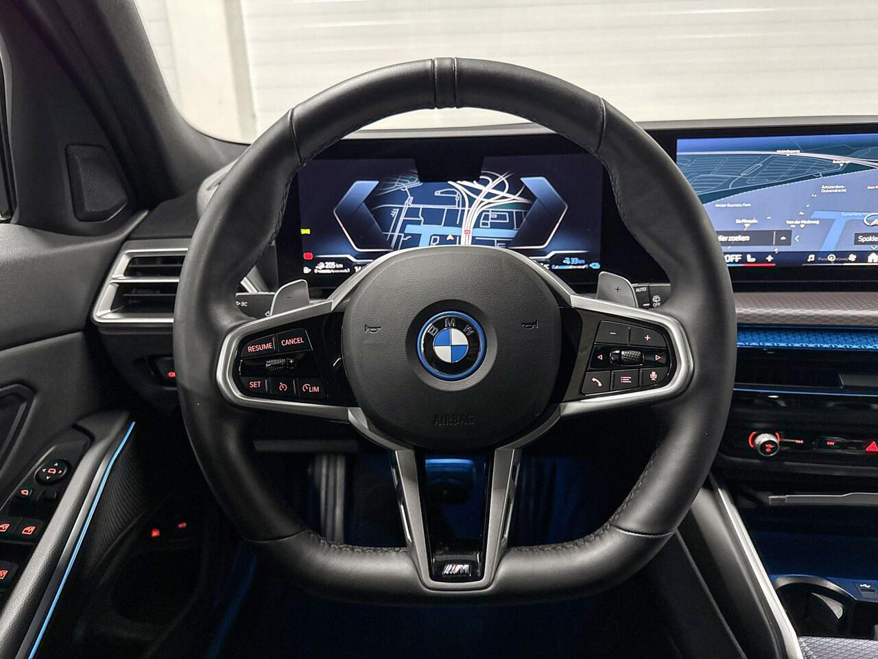 BMW 3-SERIE Touring 330e