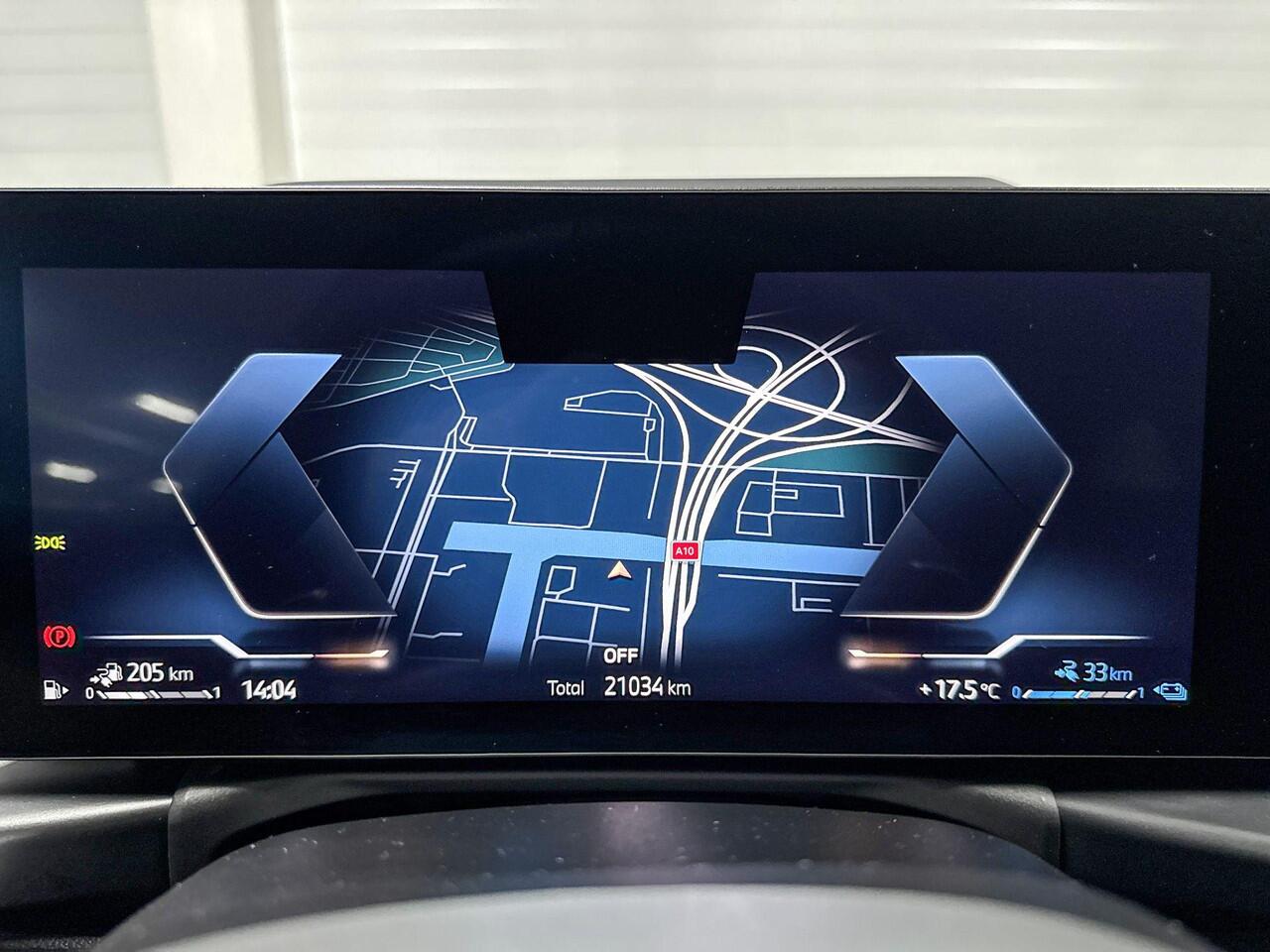 BMW 3-SERIE Touring 330e