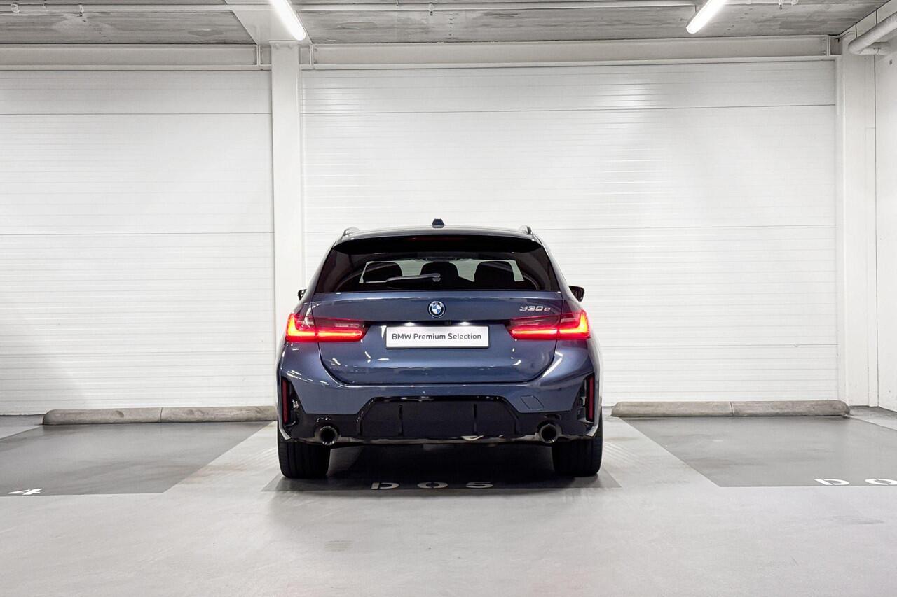 BMW 3-SERIE Touring 330e