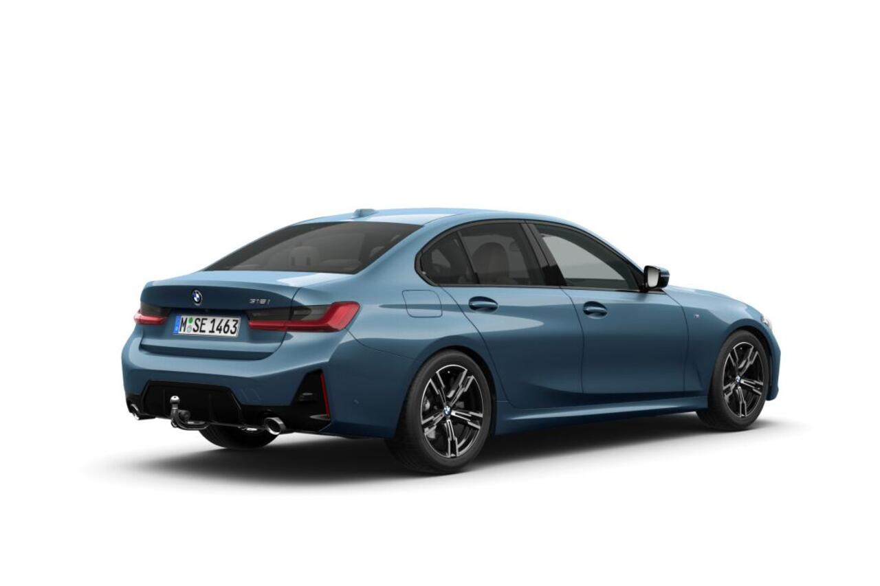 BMW 3-SERIE Sedan 318i | M Sport | Comfort Pack | Trekhaak