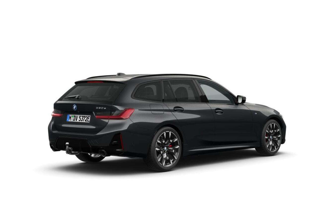 BMW 3-SERIE Touring 330e M Sport Edition | M Sportpakket Pro | Innovation Pack | Comfort Pack | Trekhaak