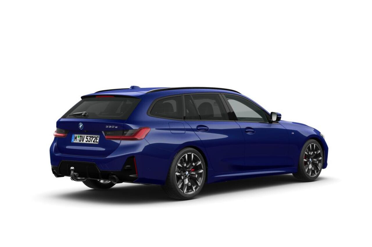 BMW 3-SERIE Touring 330e M Sport Edition | M Sportpakket Pro | Innovation Pack | Comfort Pack | Trekhaak